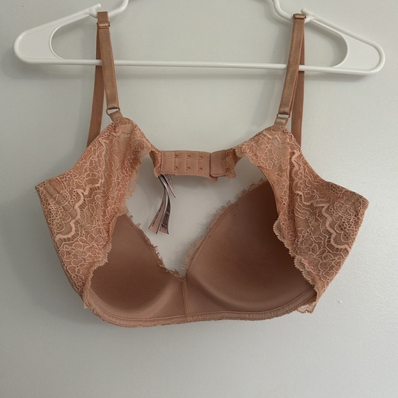 Victoria’s Secret Dream Angels Bra, 38C - Picture 2 of 6